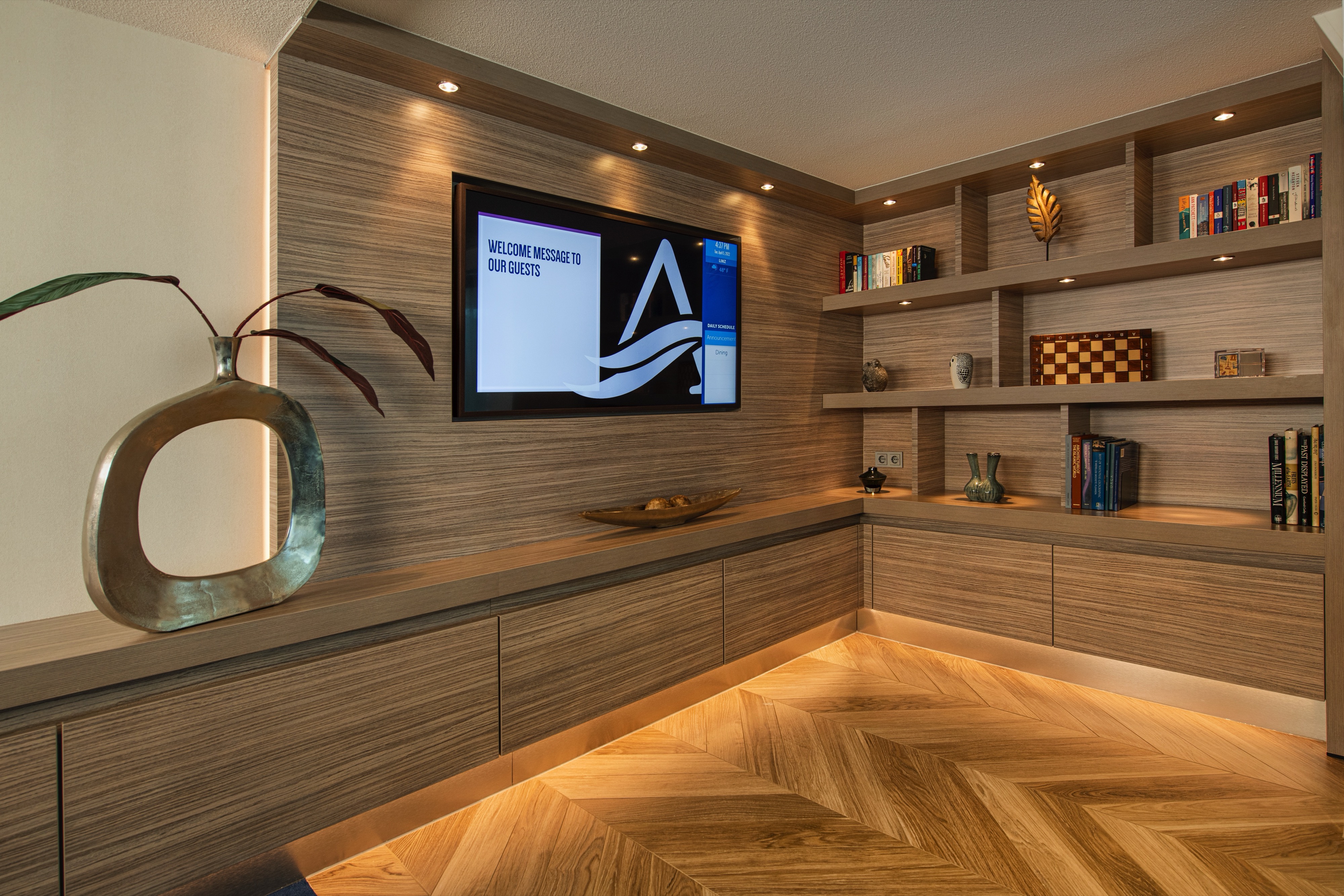 Avalon View - Club Lounge